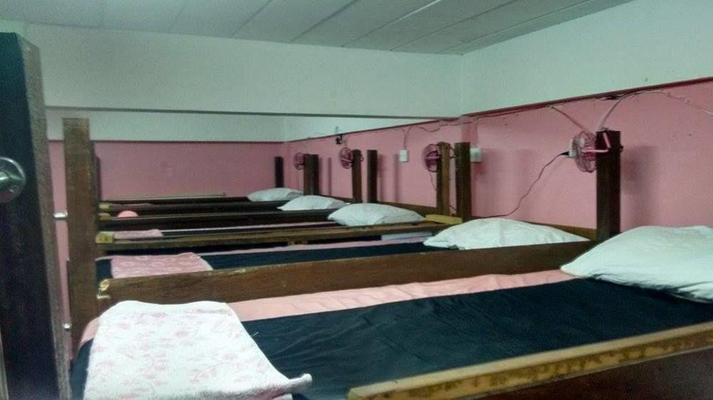 Wild & Wandering Backpacker Hostel & Bar هاد رين المظهر الخارجي الصورة