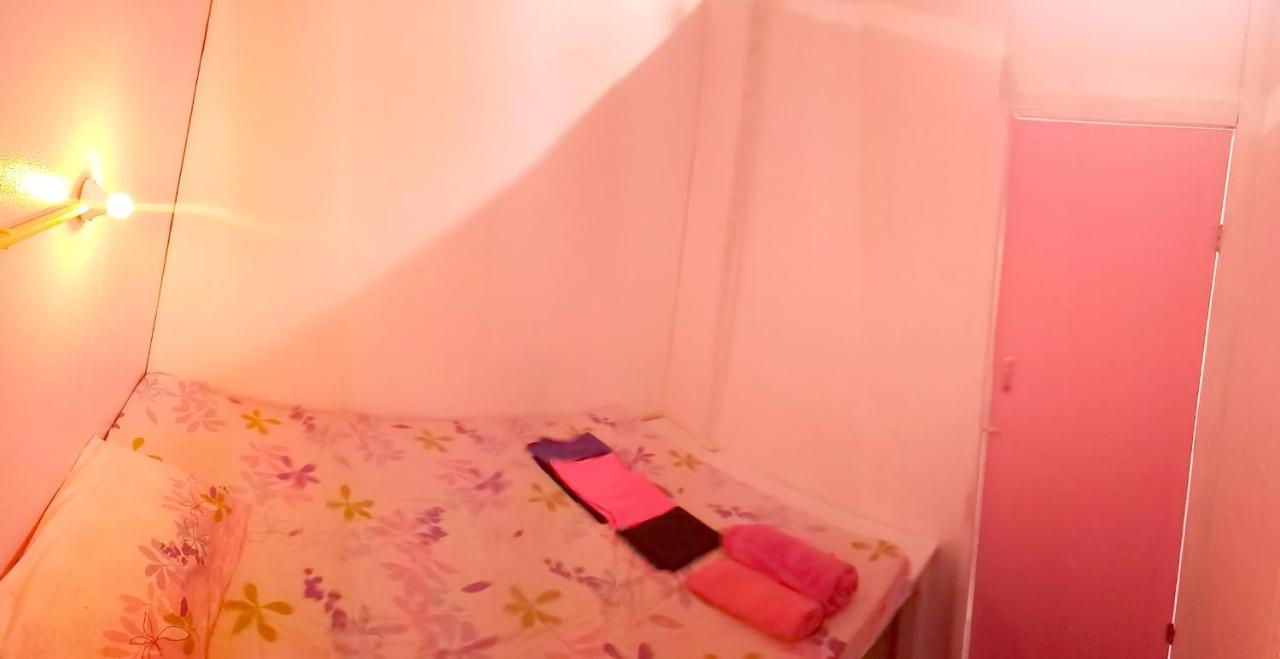 Wild & Wandering Backpacker Hostel & Bar هاد رين المظهر الخارجي الصورة